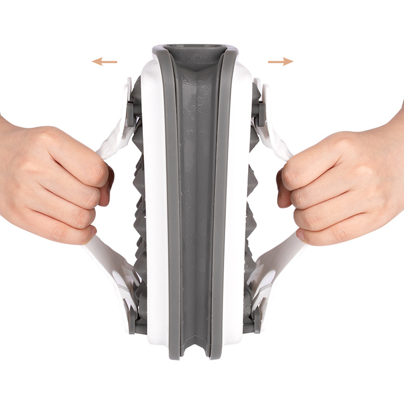 Foldable Ice Cube Tray 4