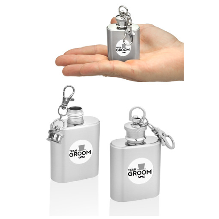 1 oz. Keychain Hip Flask 1