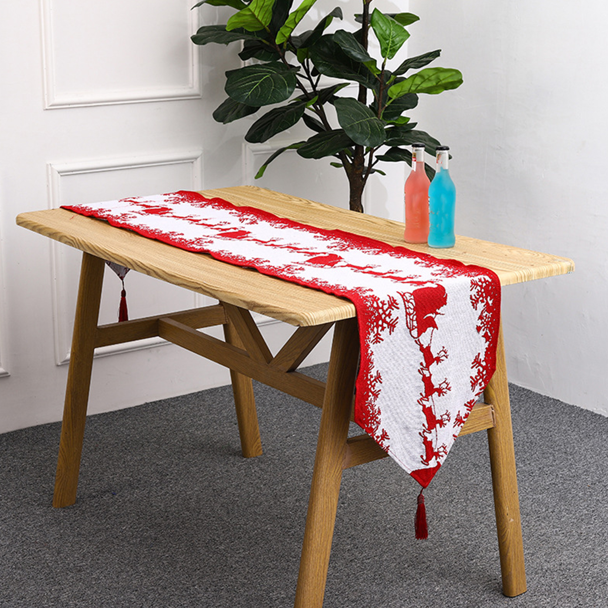 Christmas Snowflake Holiday Table Runner 9