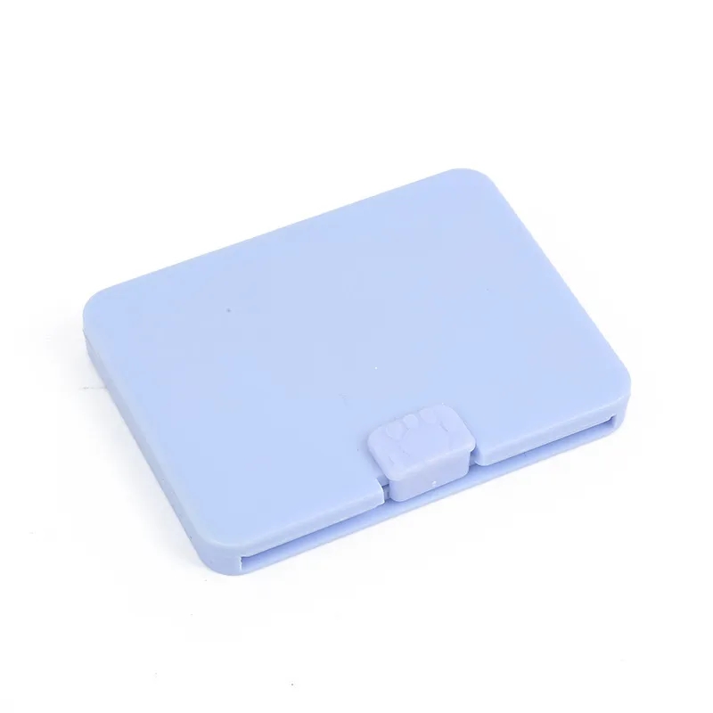 Customized portable comb and small mirror 5