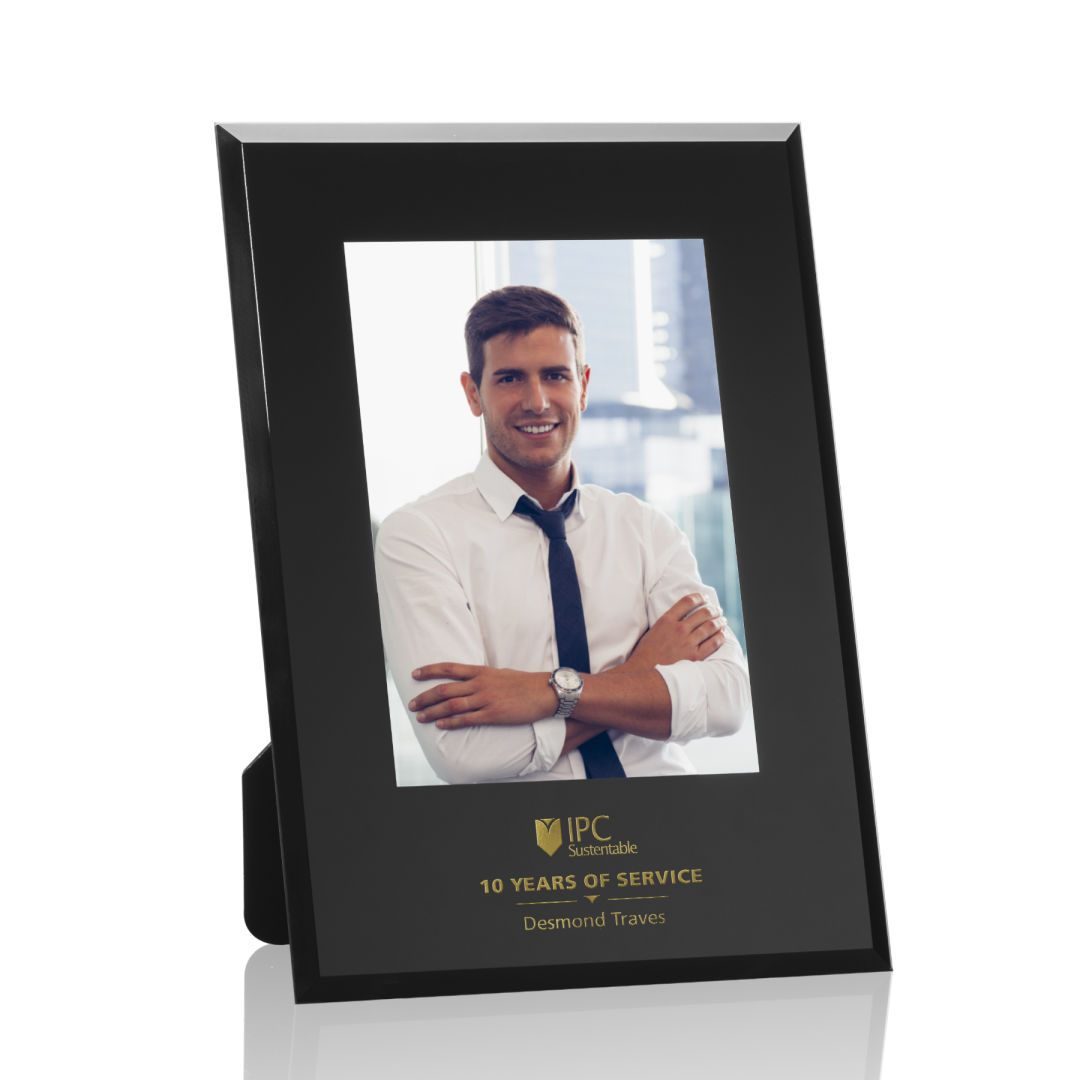 Kingston Frame - Vertical 11