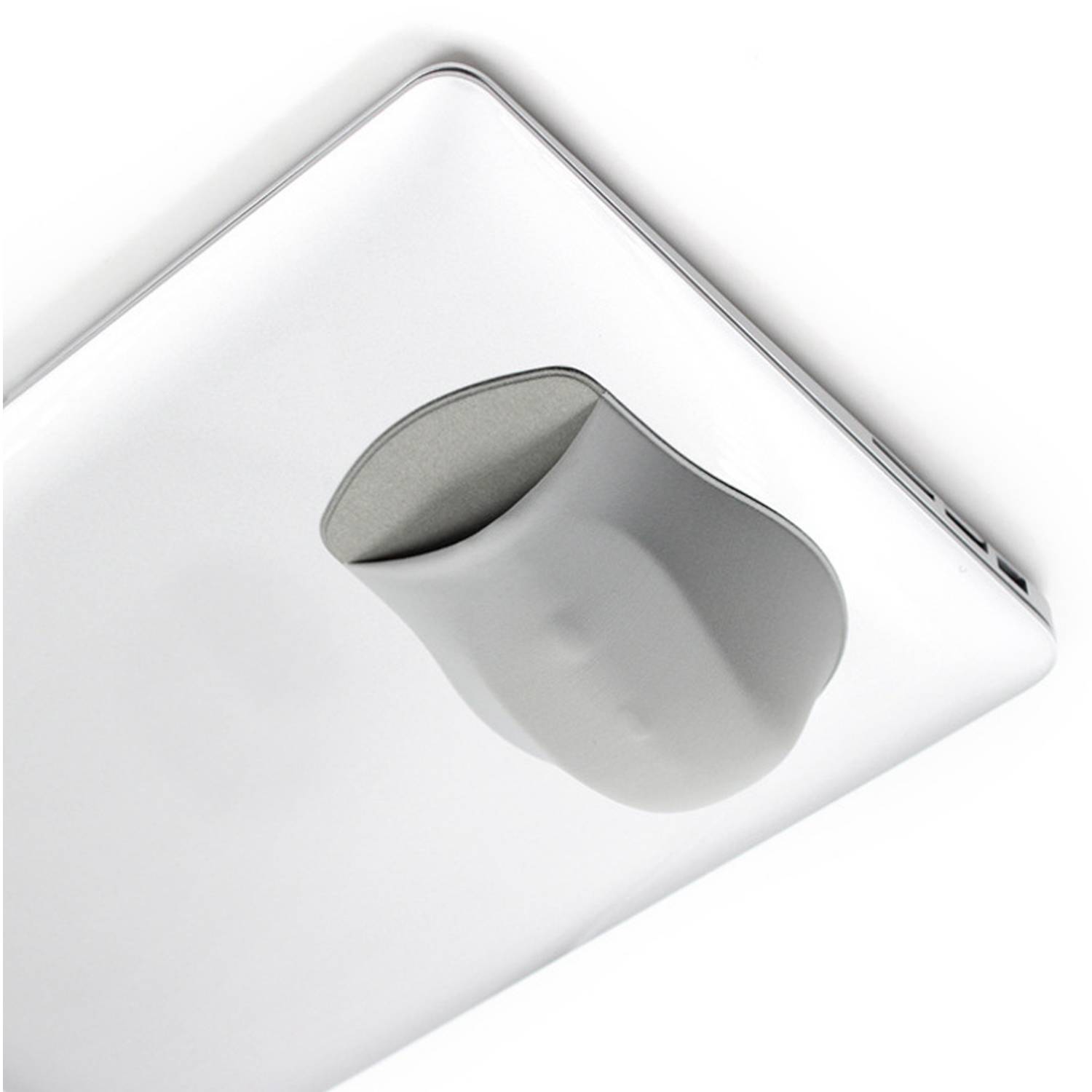 Portable Self-adhesive Lycra Wireless Mouse Storage Bag 4