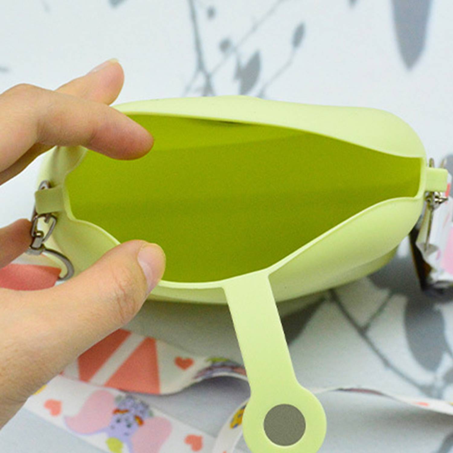 Silicone Crossbody Bag Compact Purse for Women 3