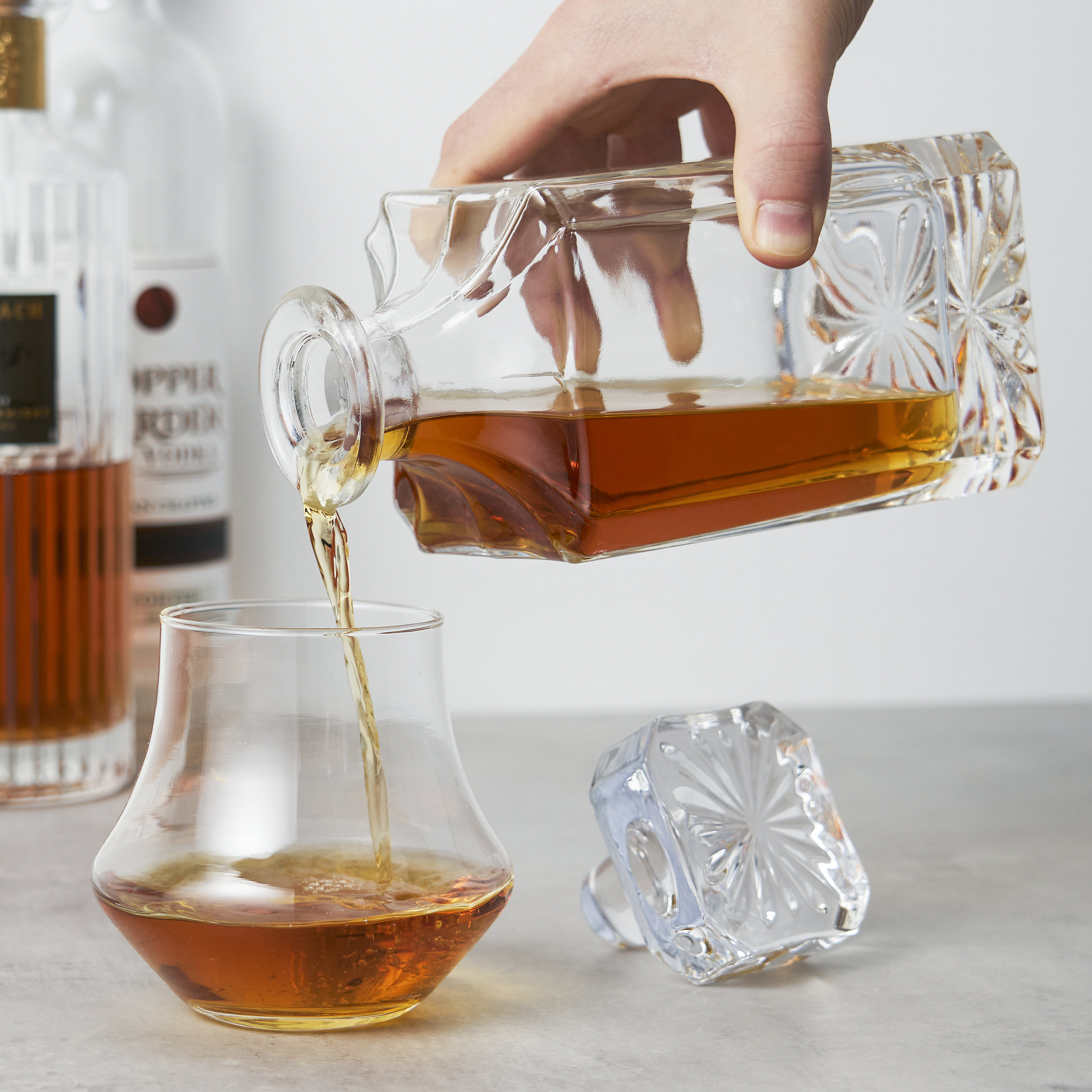 True® Clarity 750ml Spirits Decanter 9