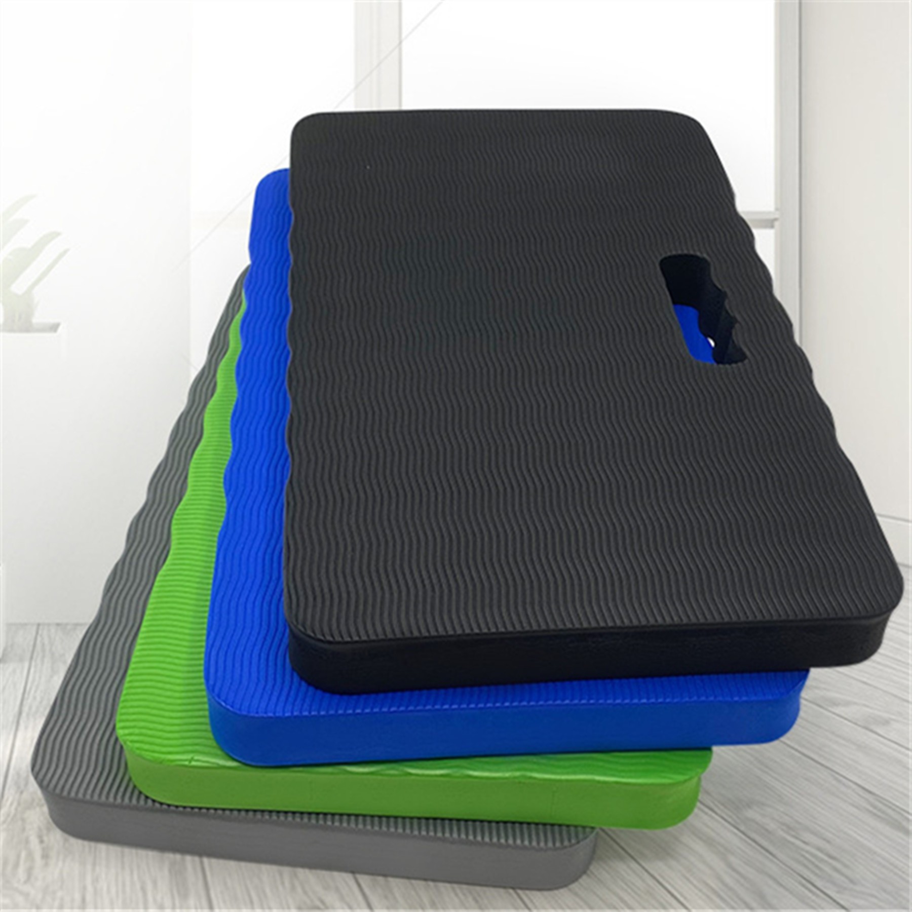 Thick Garden Kneeler for Gardening 3