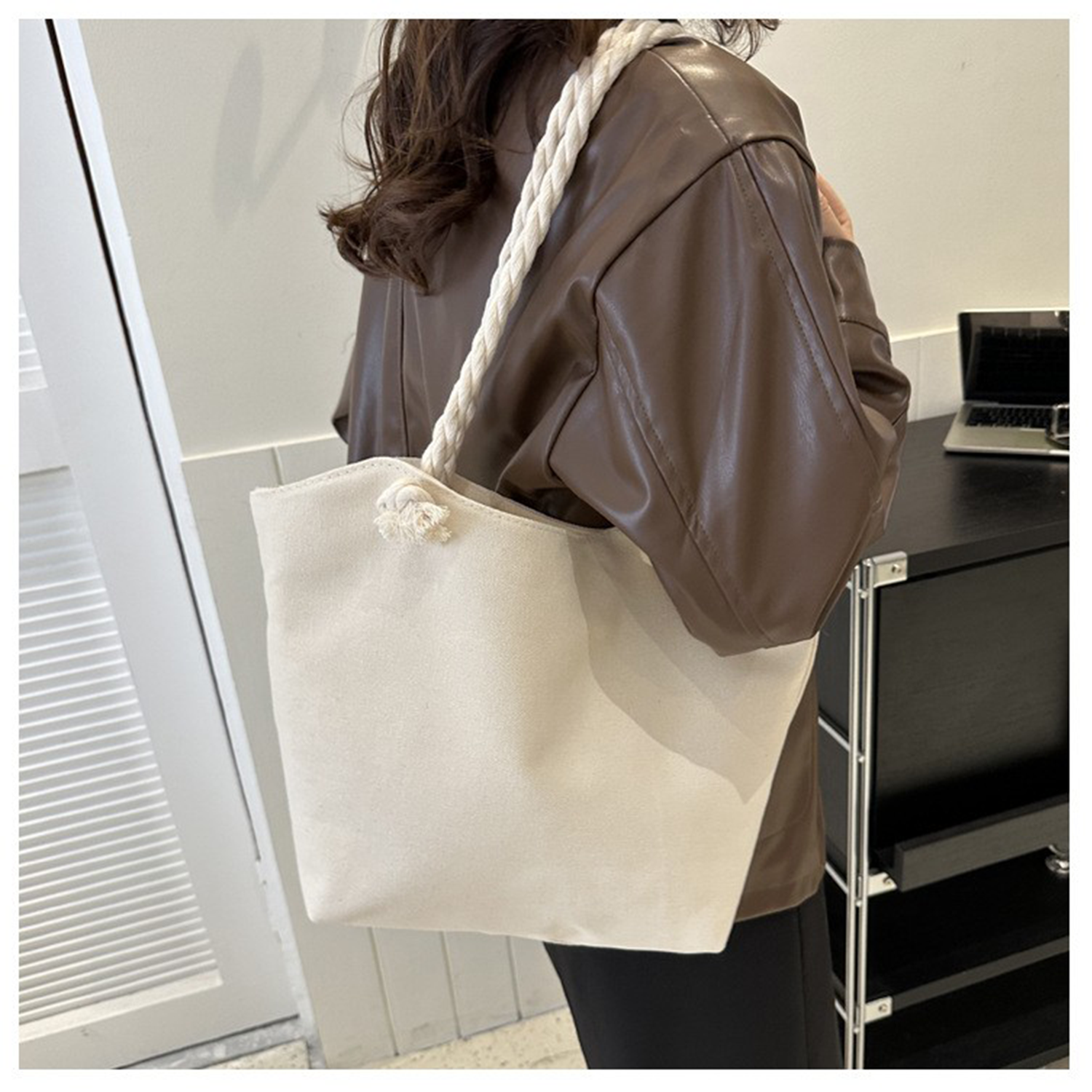 Large Capacity Tote Canvas Bag, custom tote bag with logo imprint 4