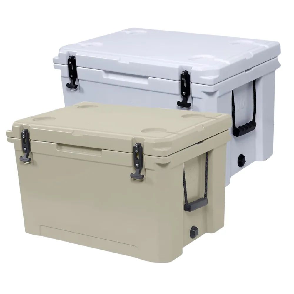 80L Ice Chest with 4 Molded-in Cup Holders 9