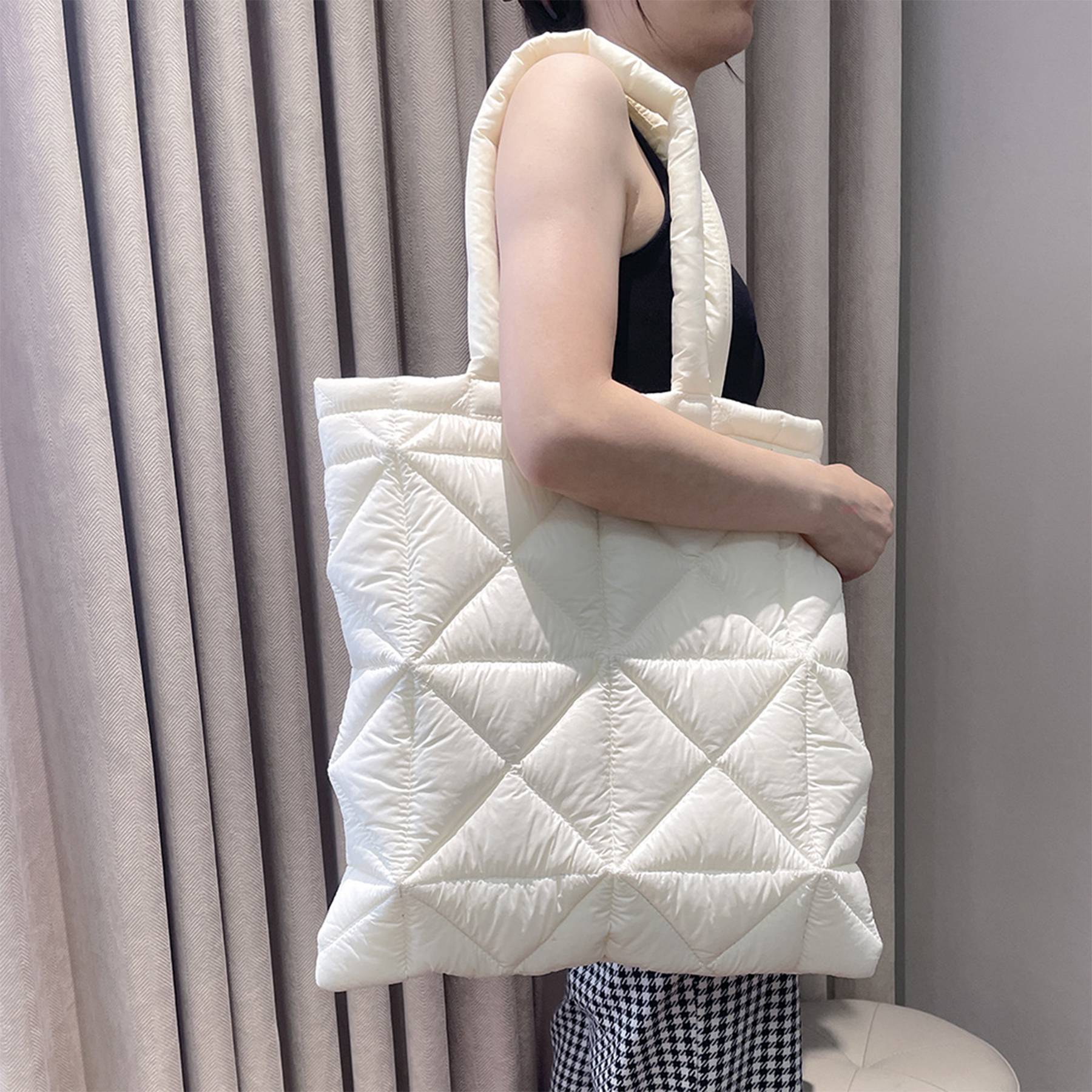 Nylon Simple puff down tote bag 7