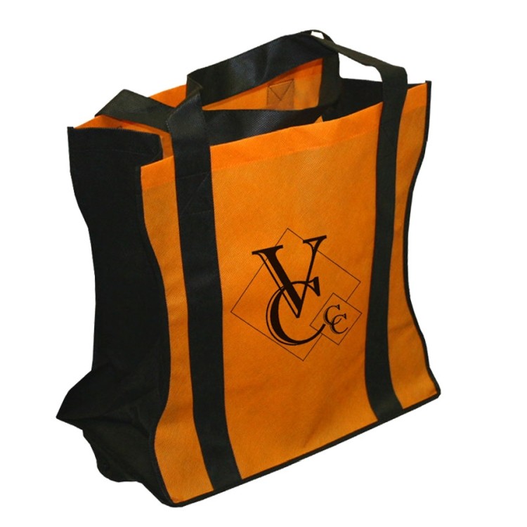 The Contour Tote Bag 3