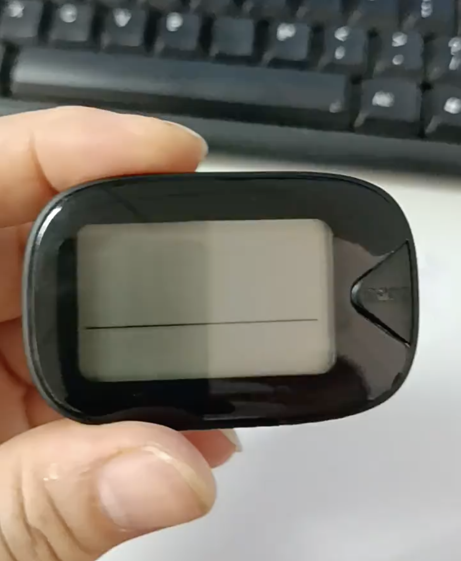 2D Pedometer with Clip 7