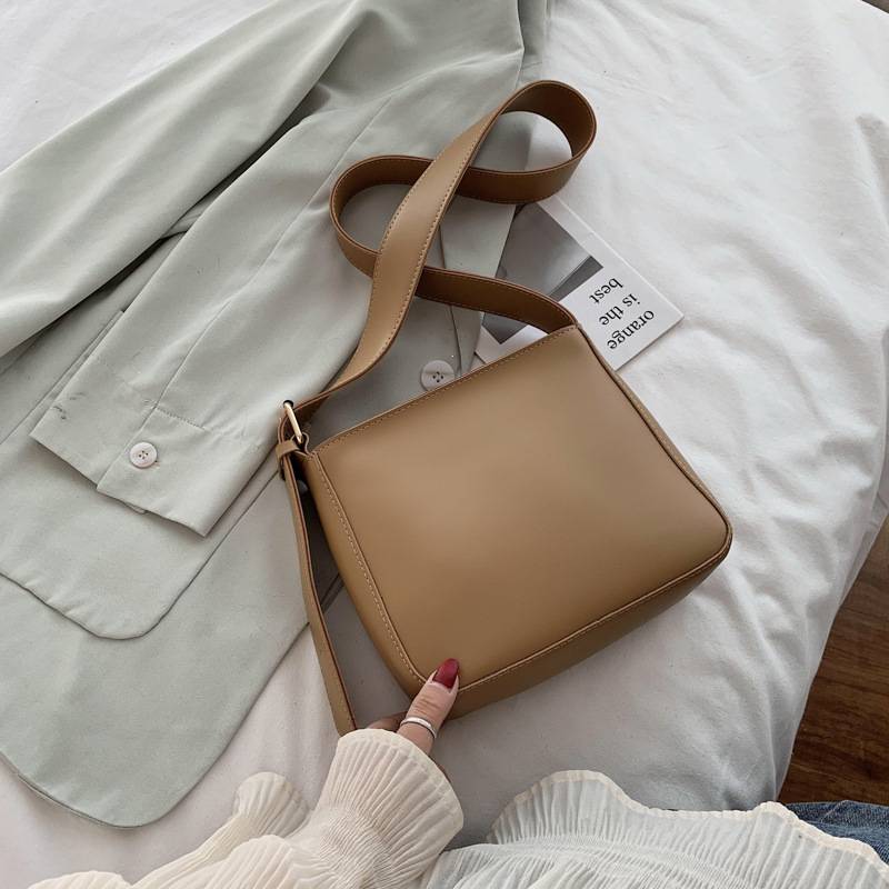 PU Leather Large Capacity Crossbody Bag 4