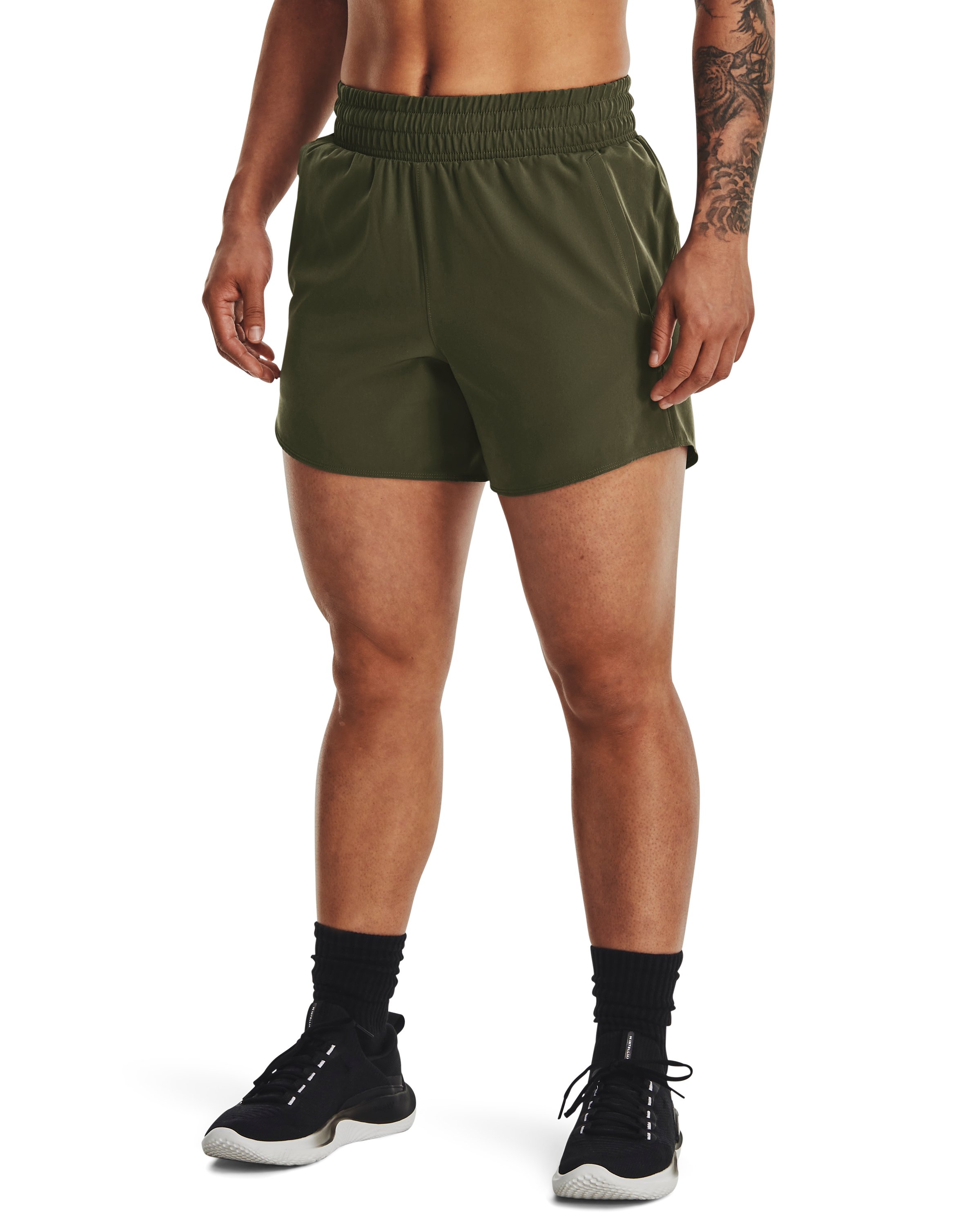 UA Vanish Women's 5 Shorts 6