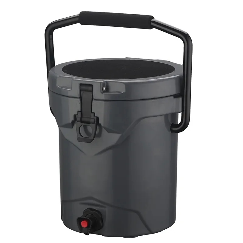 10QT Rotomolded Insulation Box 2