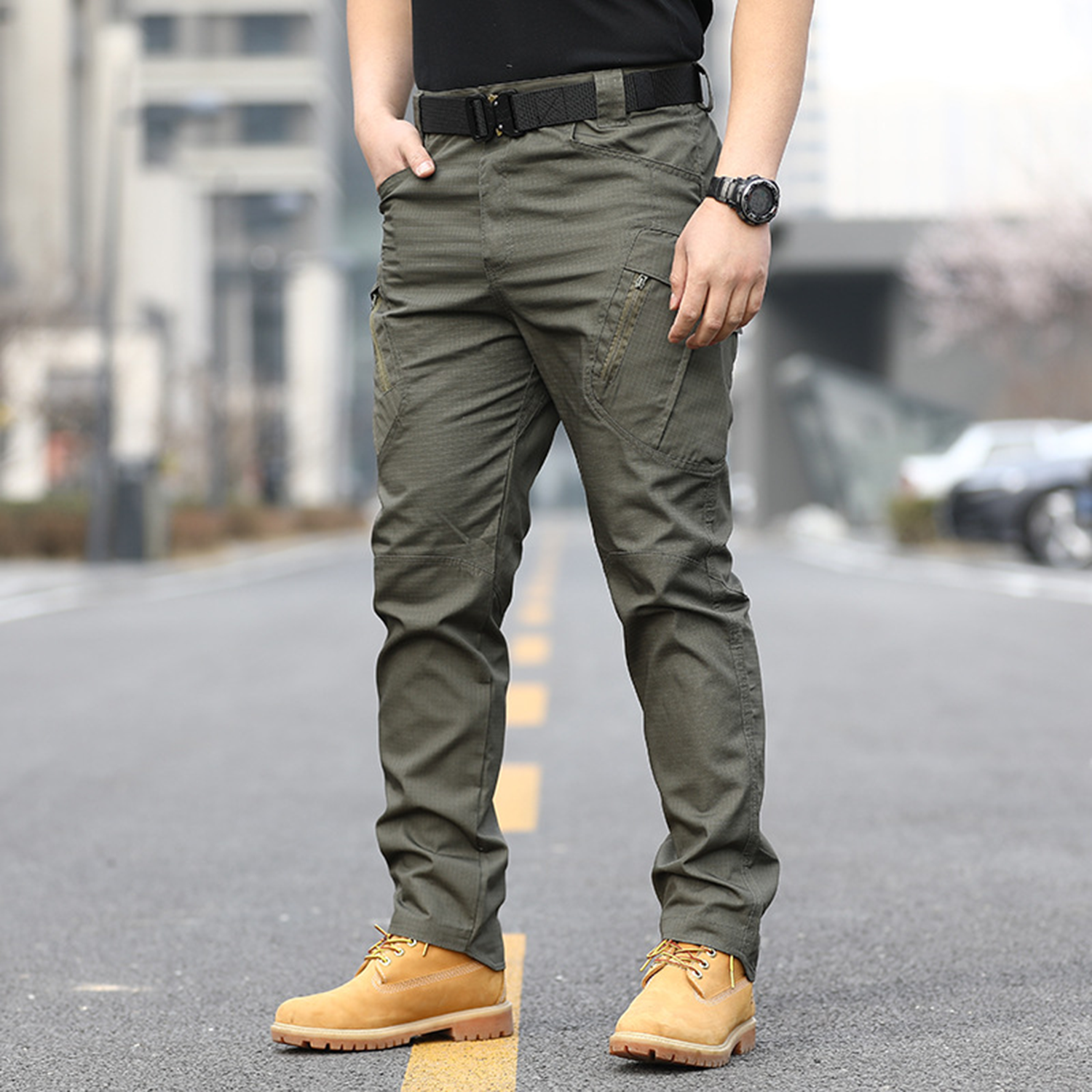 Wear-resistant Waterproof Multi-pocket Trousers 6