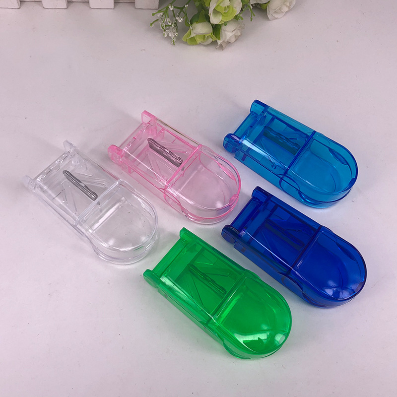 Pill Cutter and Splitter with Dispenser 1