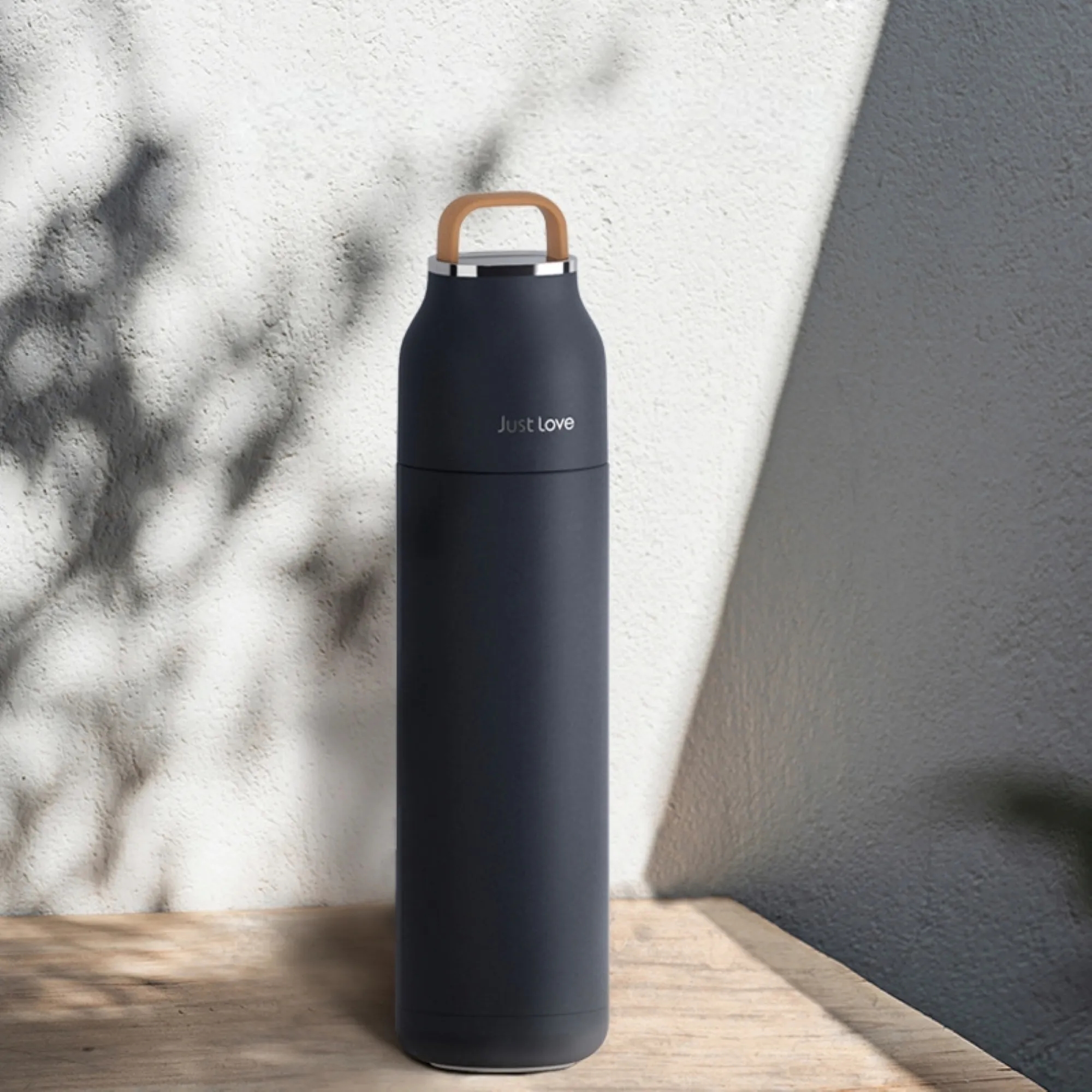 Stainless Steel Travel Thermos Mug With Handle 4