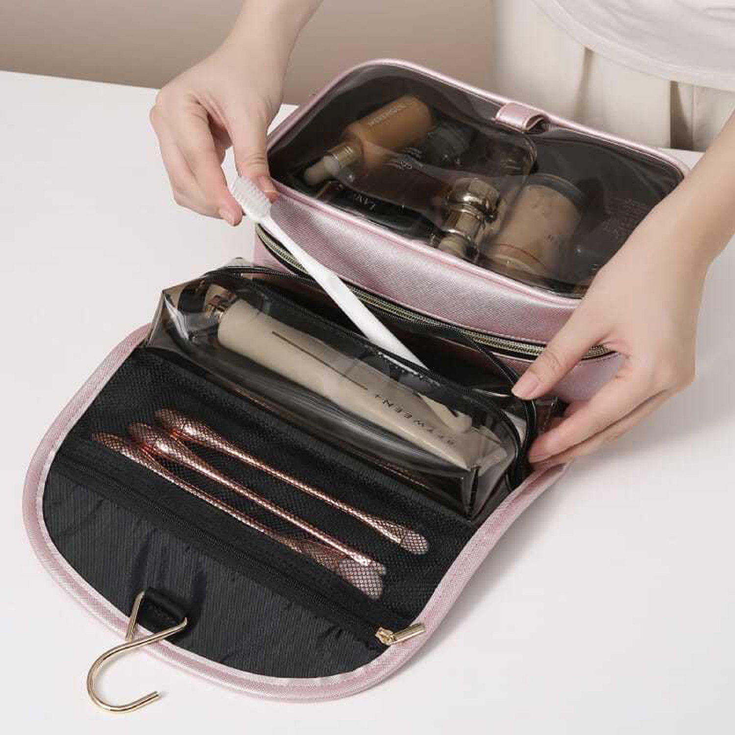 PU Travel Hanging Cosmetic Bag 7