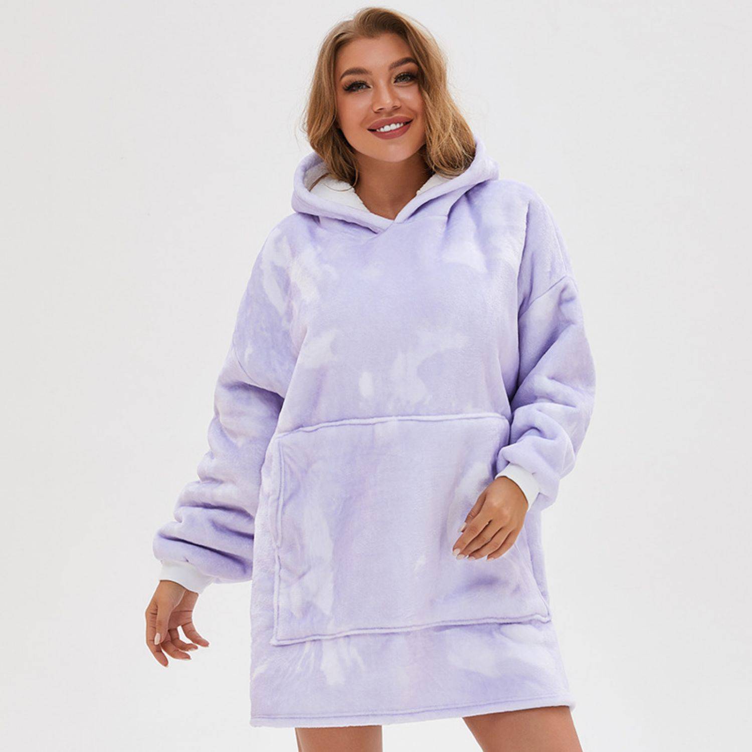 Oversized Microfiber & Sherpa Wearable Blanket 3