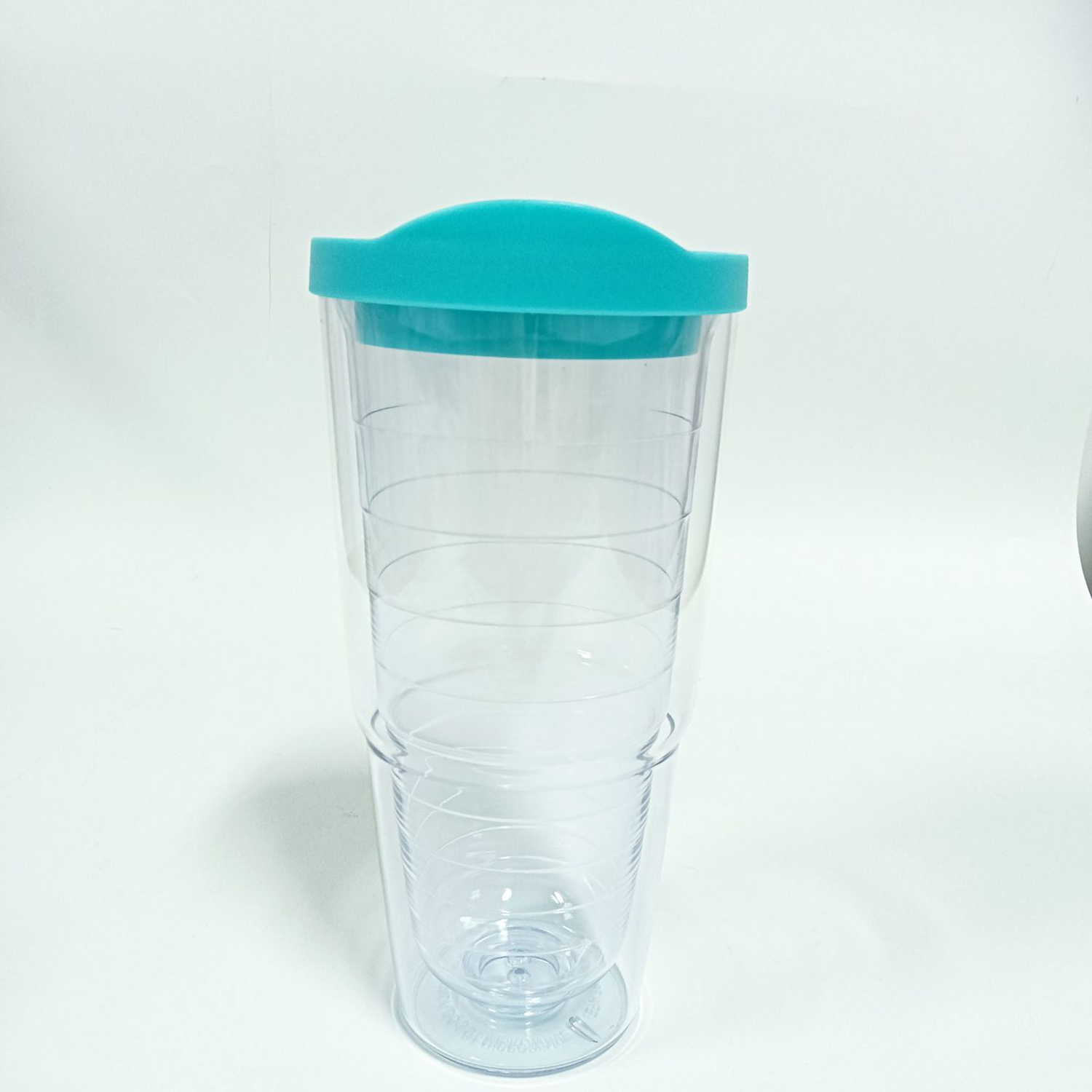 24Oz Double Wall Plastic Clear Insulated Tumbler 2