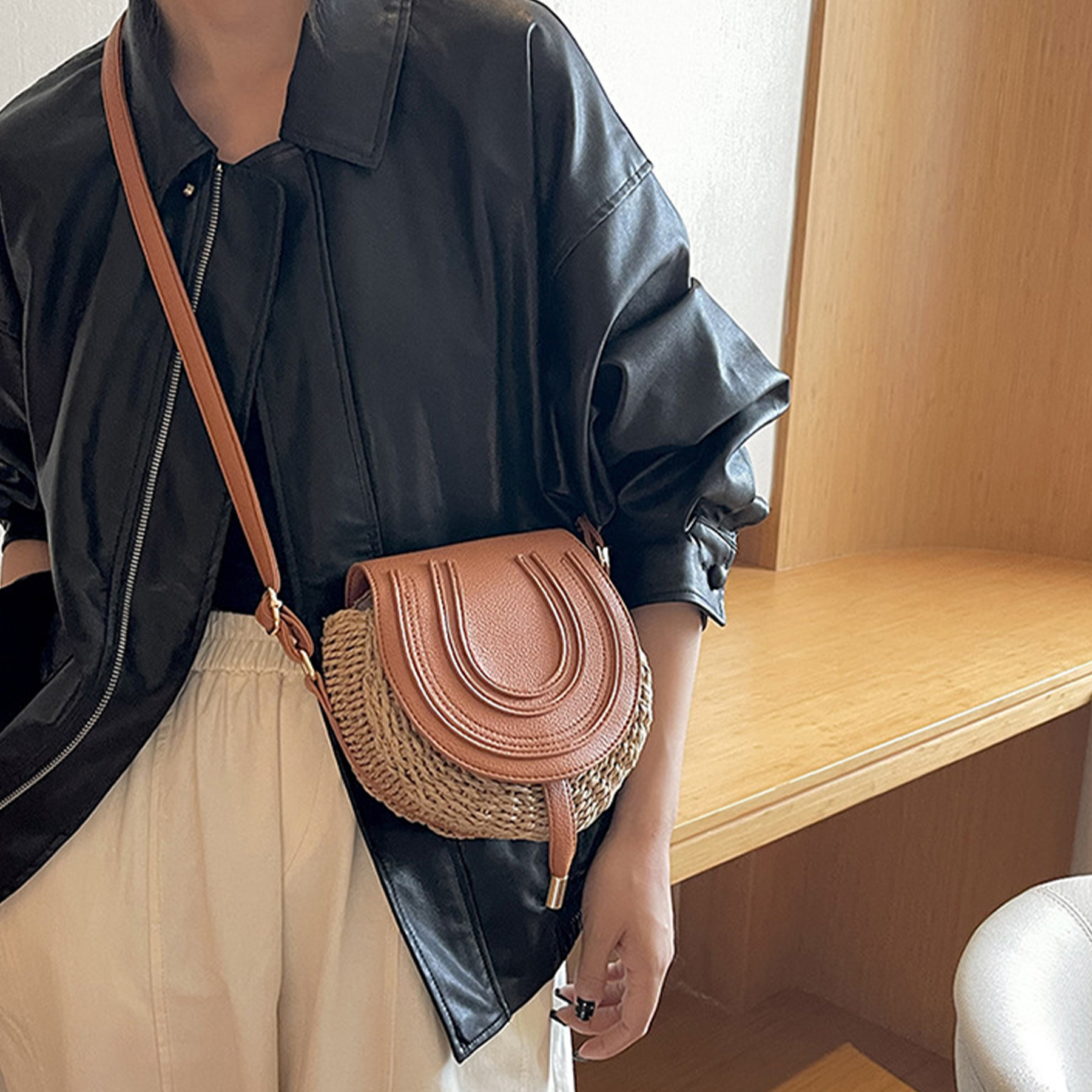 Jute Versatile straw cross-body shoulder bag 4