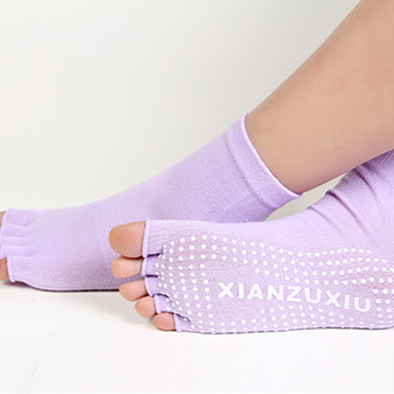 Nitrile Cotton Yoga Socks 4
