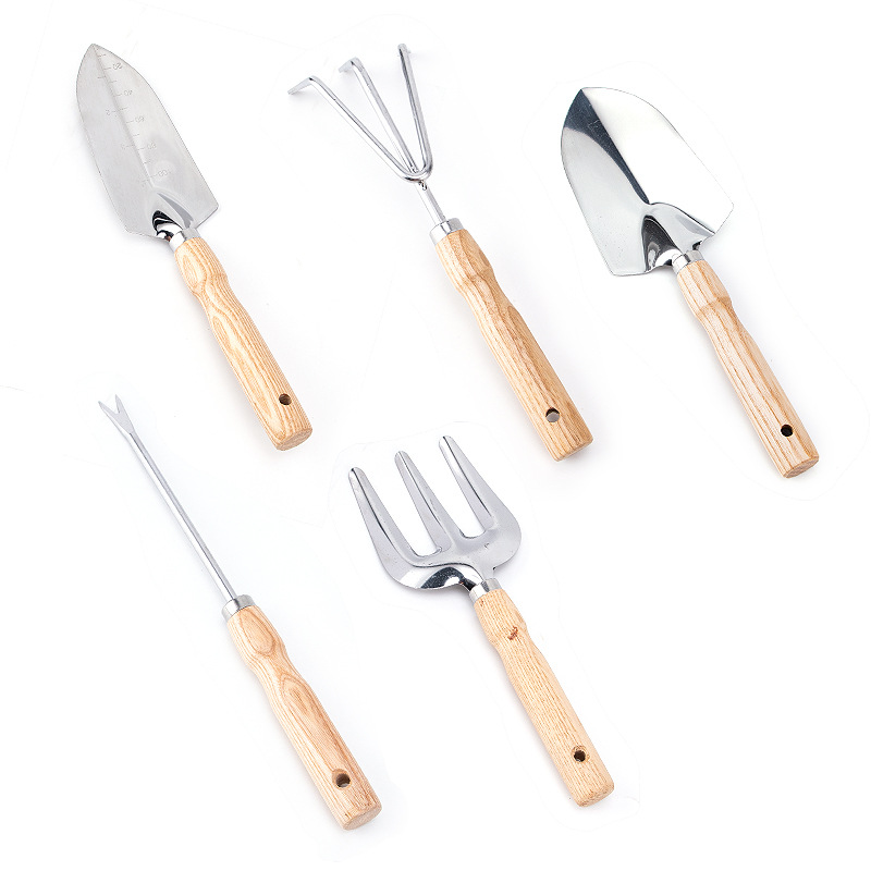 Gardener's Essential Tool Set 7