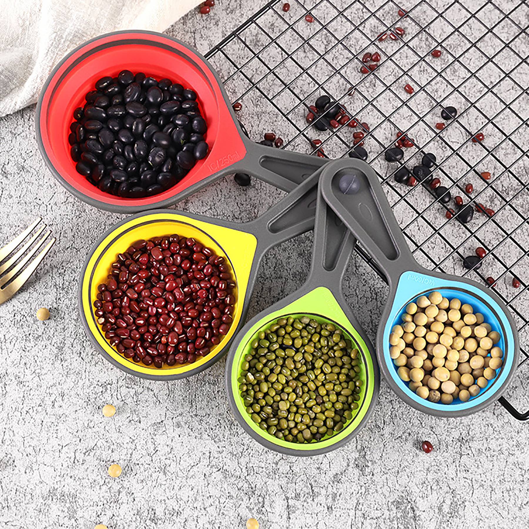 Collapsible Measuring cups 4