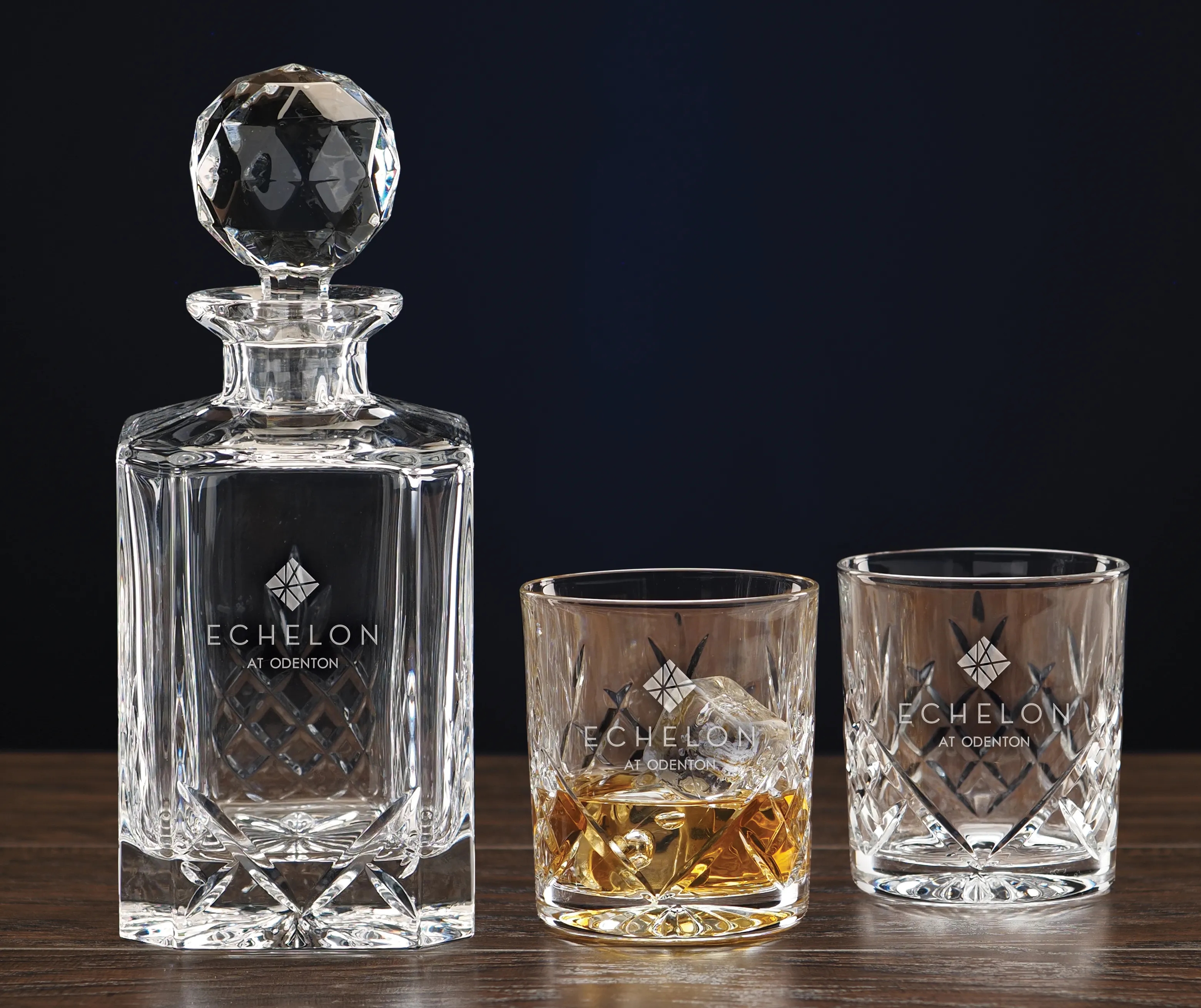 Director's Whiskey Set 4