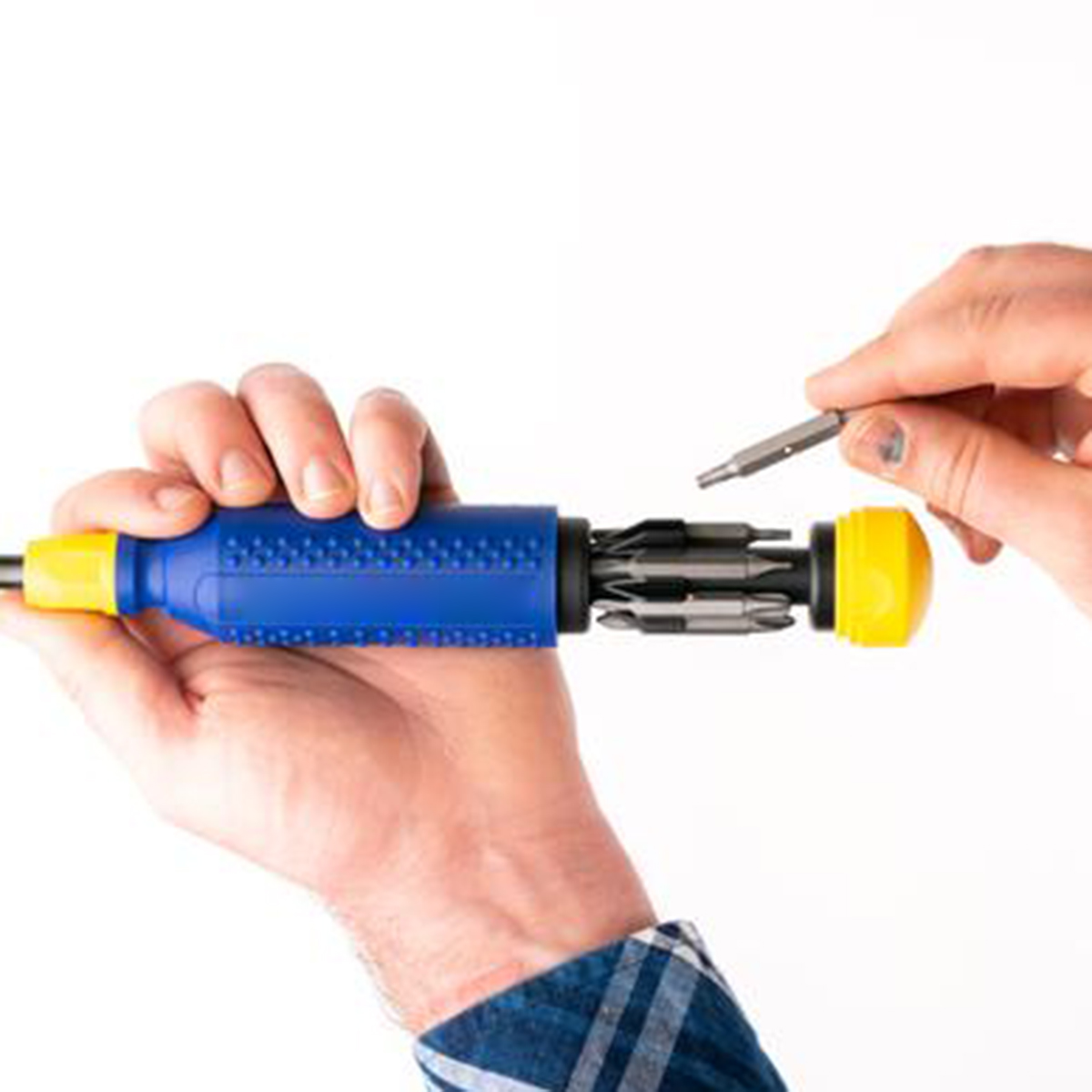 MegaPro 15-In-1 Multi-Bit Screwdriver 9