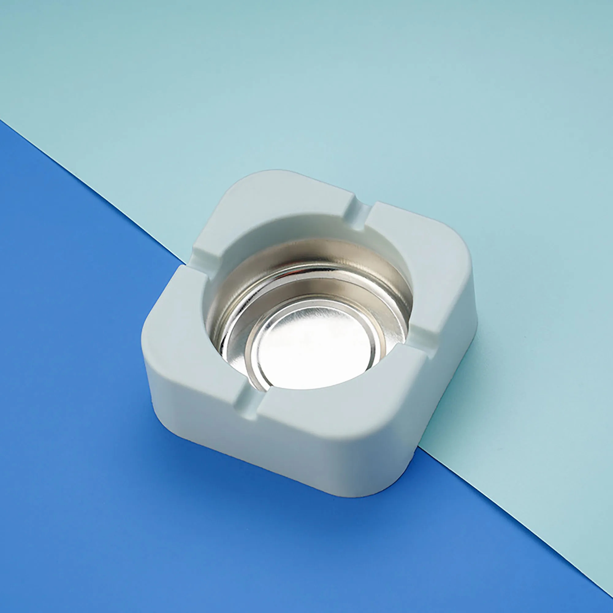 Heat-Resistant Smoking Accessory With Logo For Safety 2