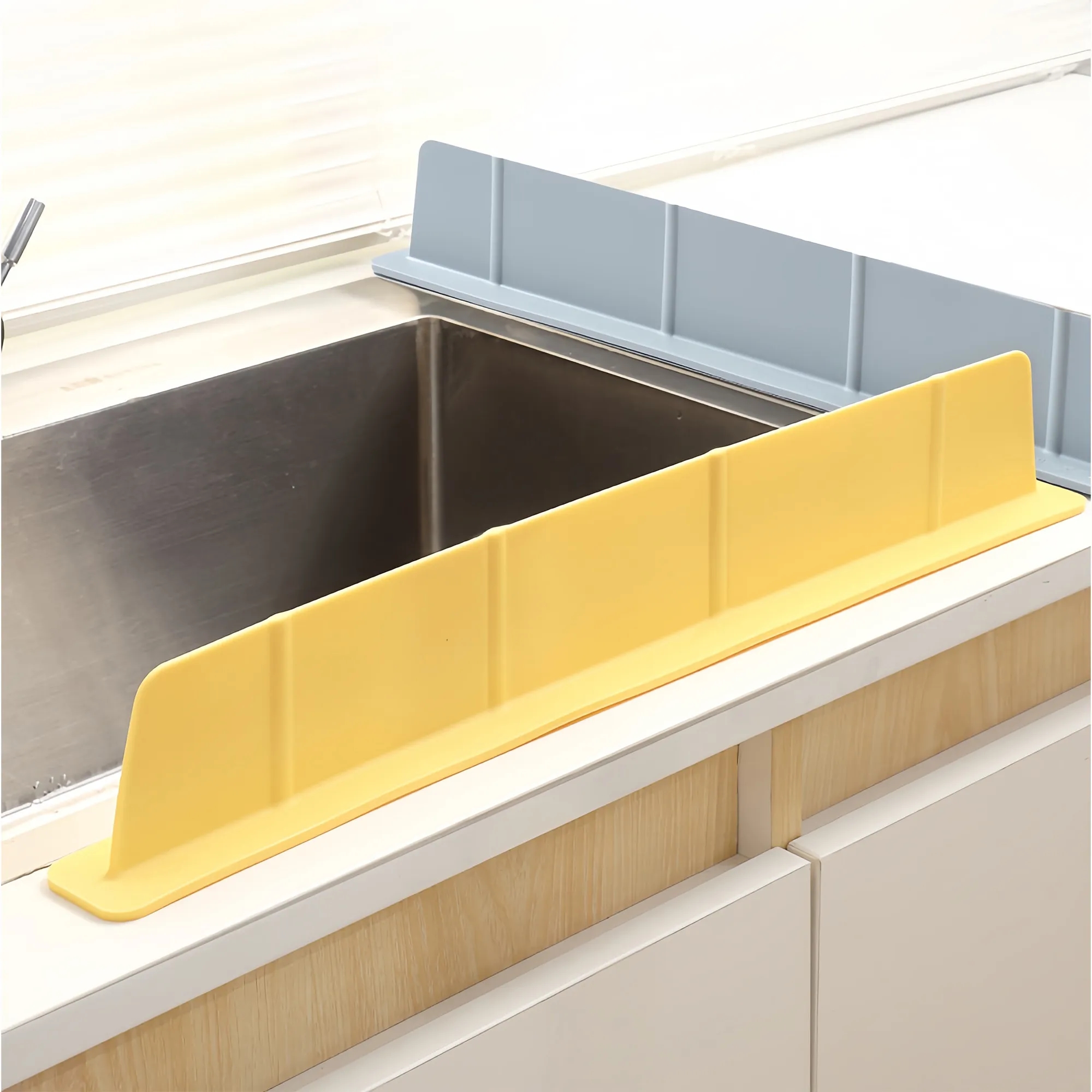 Silicone Sink Splash Guard Suction Mounted Mess Prevention 3