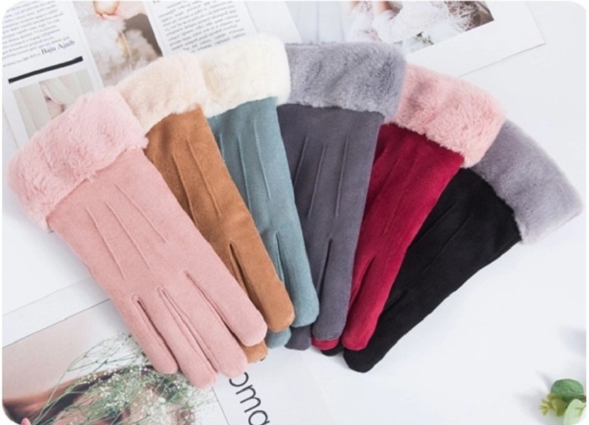 Lady's Fashion Warm Touch Screen Suede Gloves 2