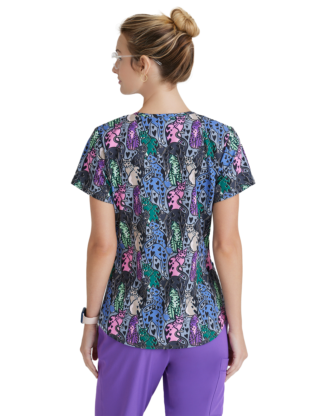 Skechers - Women's Three-Pocket V-Neck Reliance Print Scrub Top 4