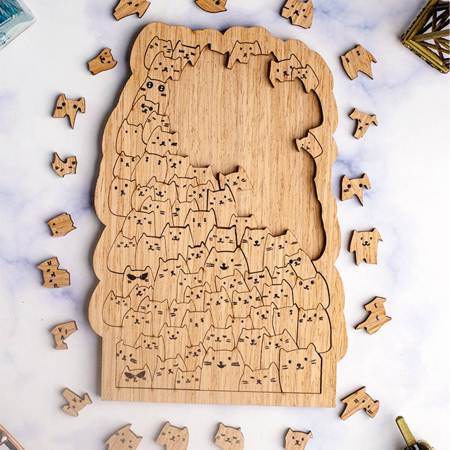 Hundred Cats Wooden Puzzle Toy 100 Pieces 4