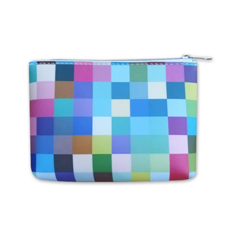 TPU Checkered Contrasting Color Makeup Bag 4