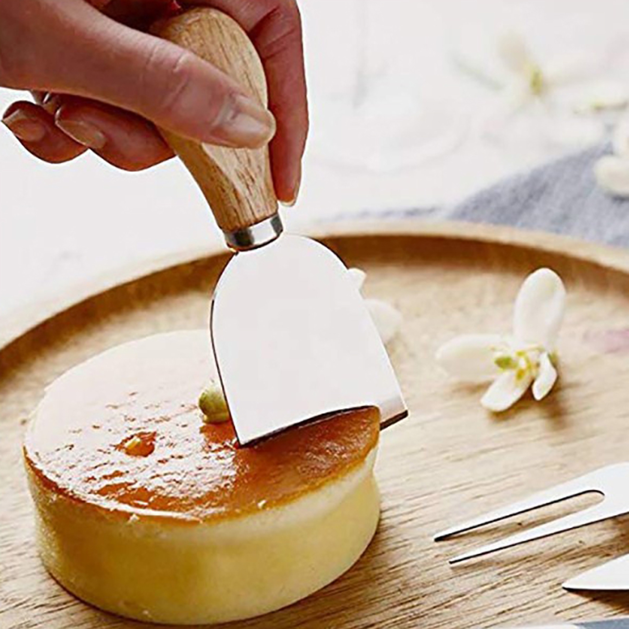 4-Piece Cheese Tools Set 2