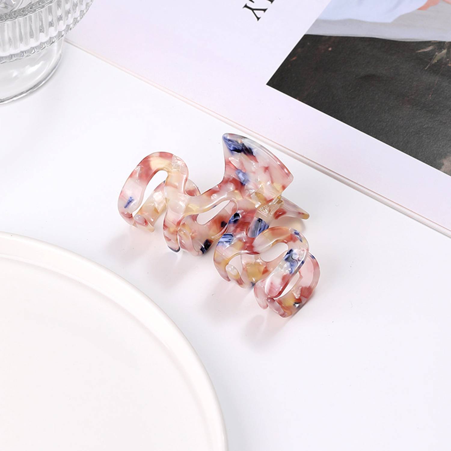 Multicolored Women's Hair Claw Clips 8