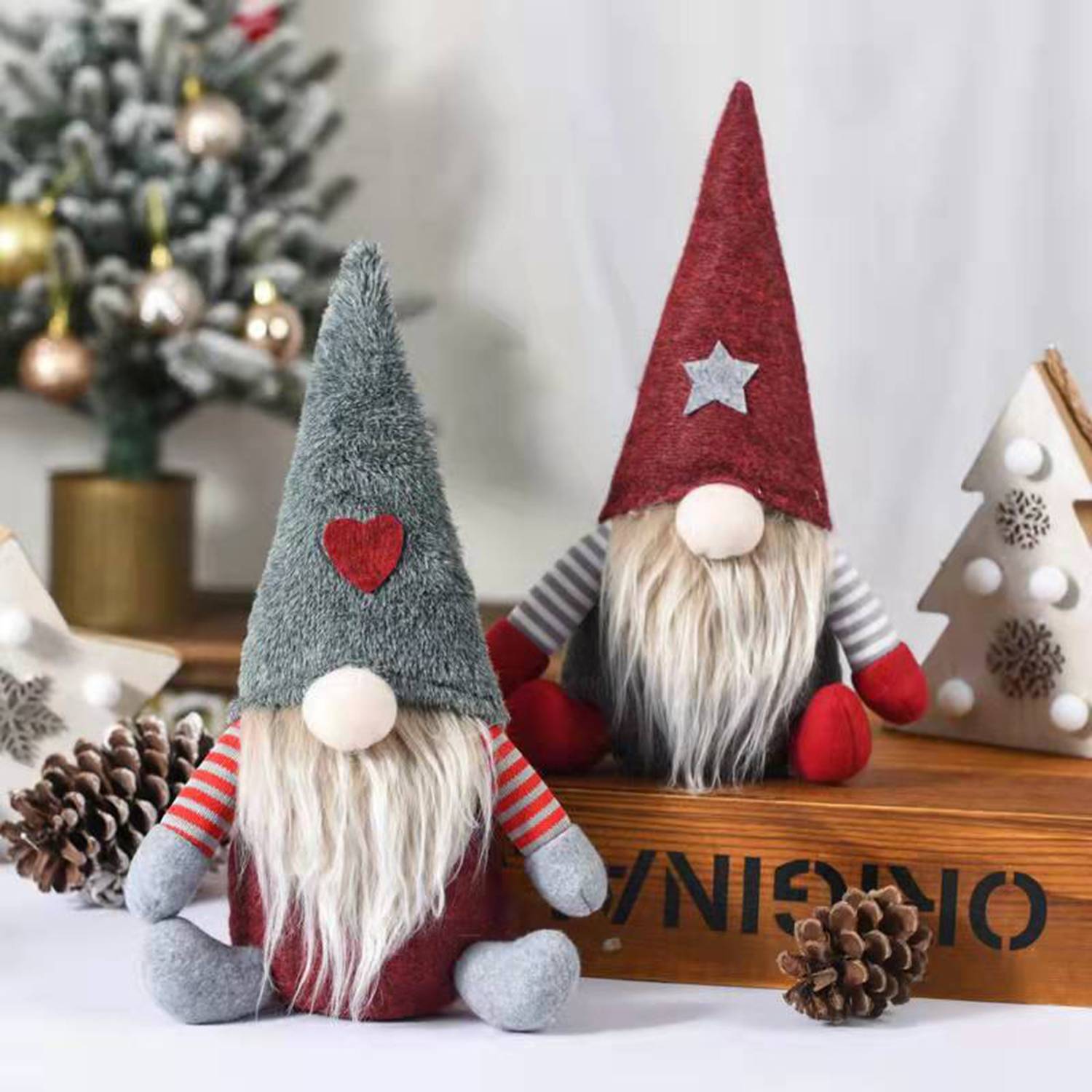 Christmas Faceless Elf Doll Ornament 3