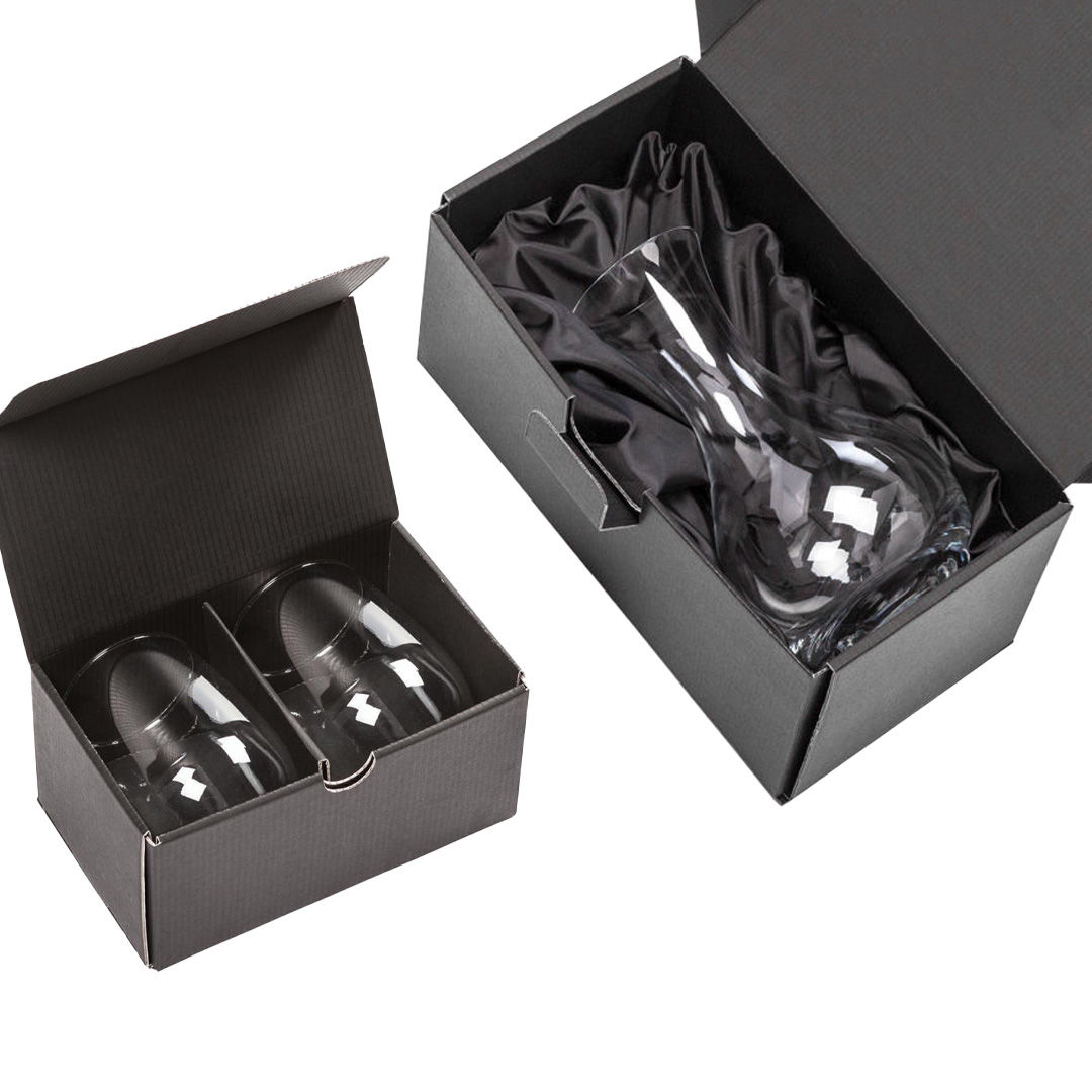 Madagascar Carafe & Carlita Stemless Wine 5