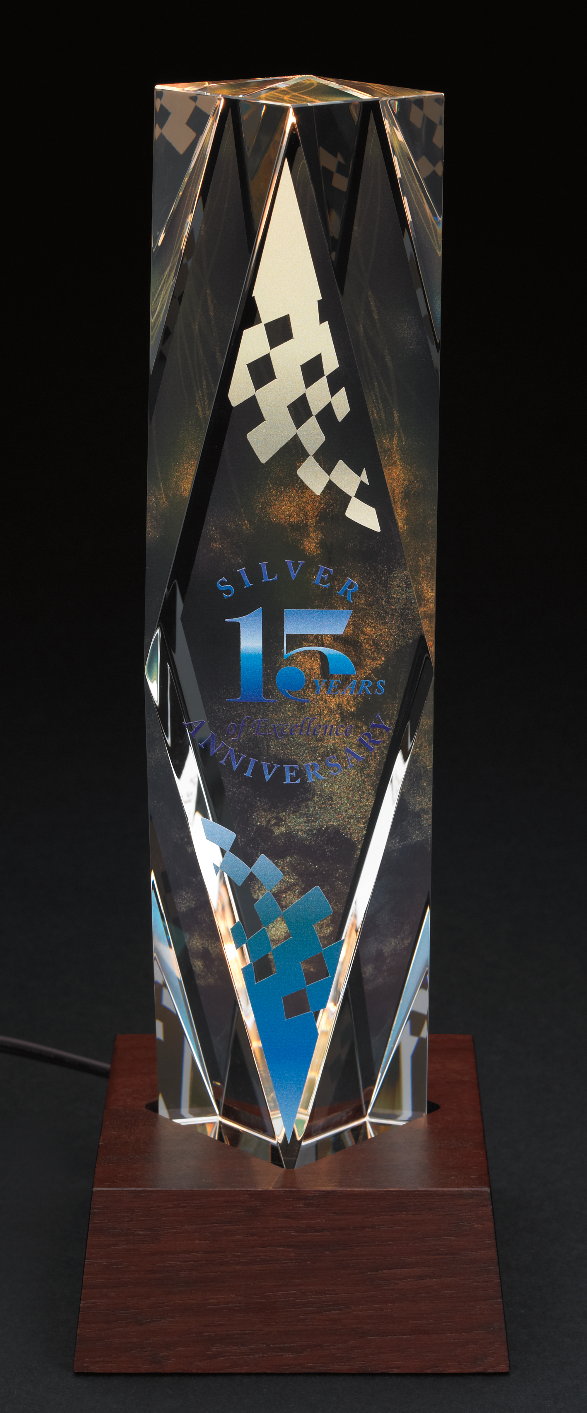 JAFFA® Dramatis Award with Lighted Base 3