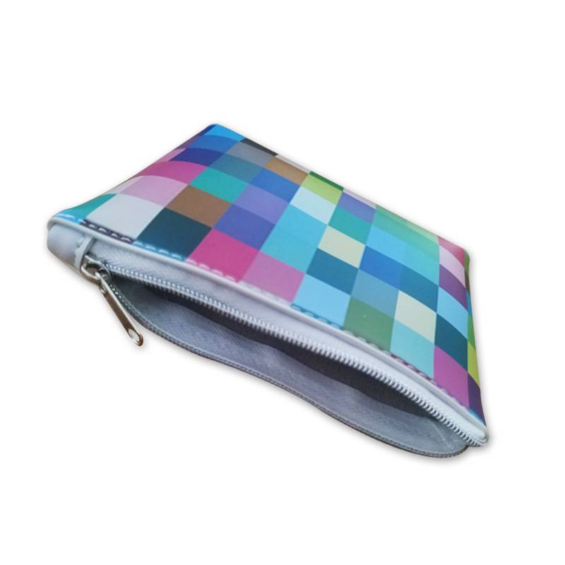 TPU Checkered Contrasting Color Makeup Bag 2