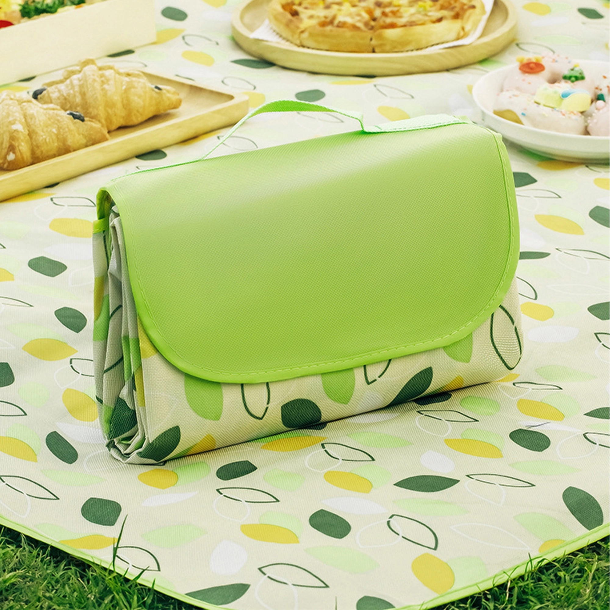 Waterproof Picnic Camping Blanket Mat 2