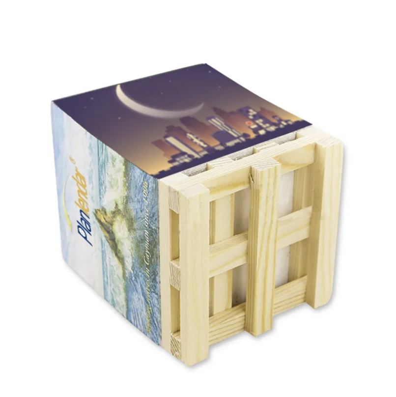 Sticky notes With wooden pallet 9