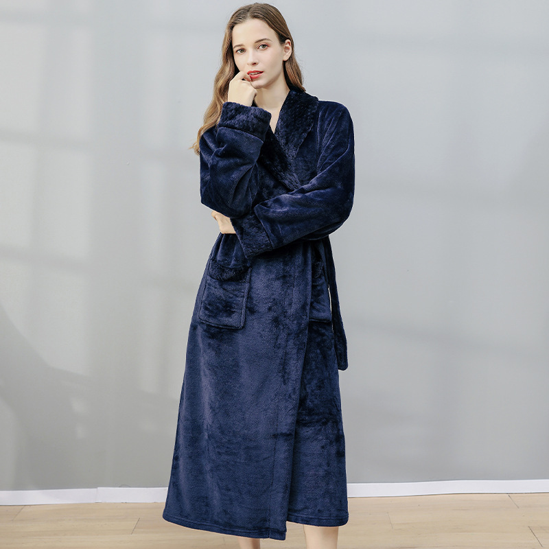 High Quality Women Men Fannel Warm Plush Robes 17