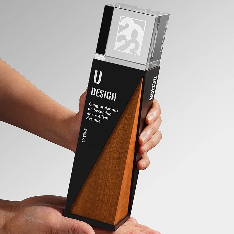 Crystal Trophy Award 4