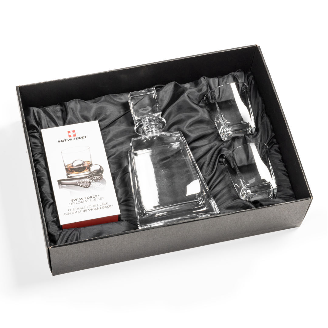 Hallsboro Decanter Set & Ice Balls 2
