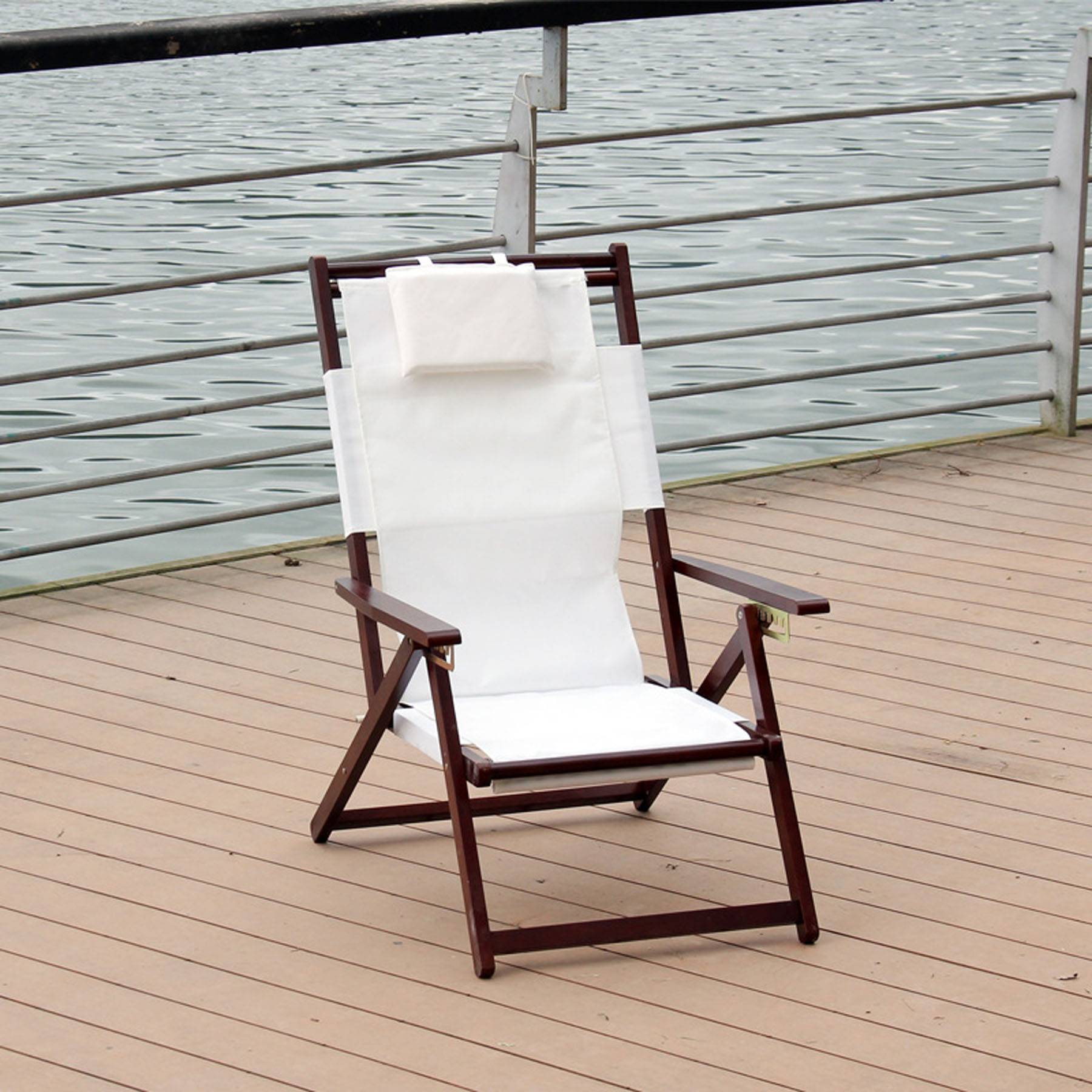 Outdoor solid wood folding chair 3