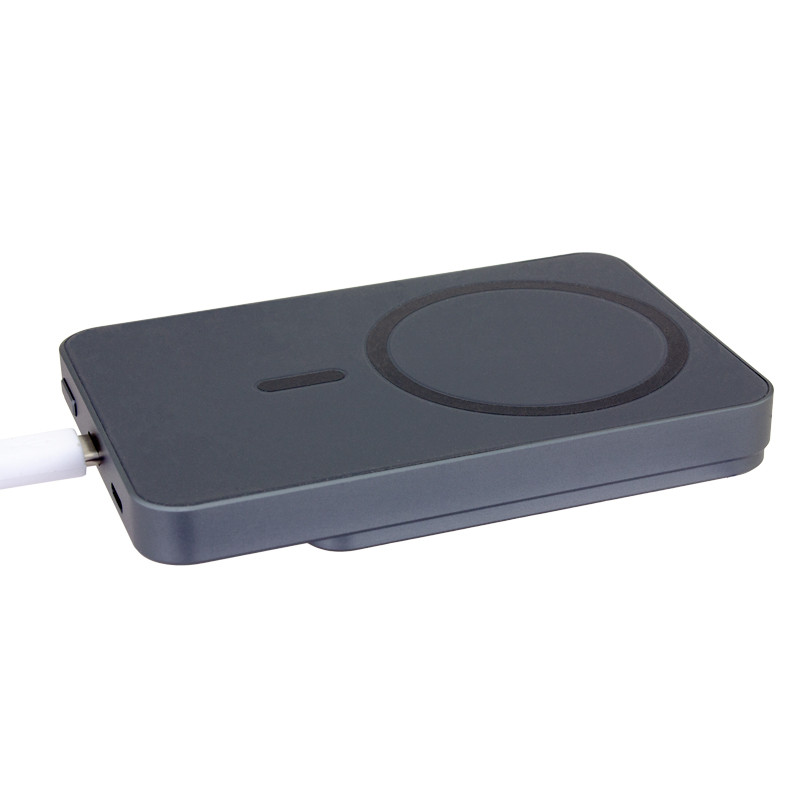 MagSlim 5K Power Bank 17