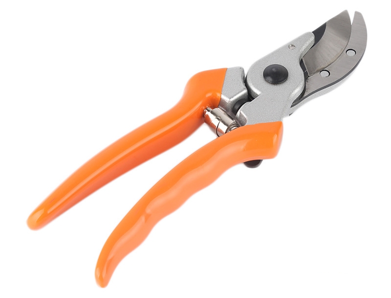 Heavy-duty Garden Pruners 3