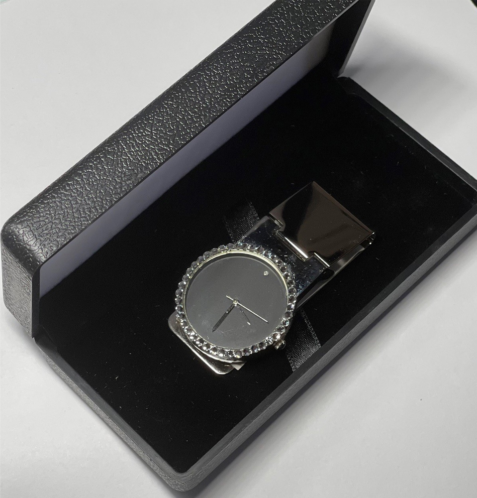 Swarovski Round Watch Money Clip 2